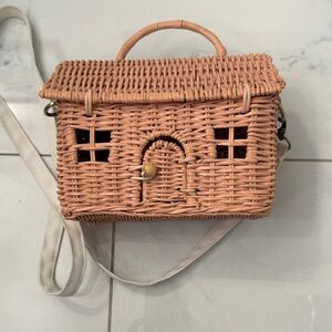 Adorable Pink Wicker Crossbody Bag play house for Kids